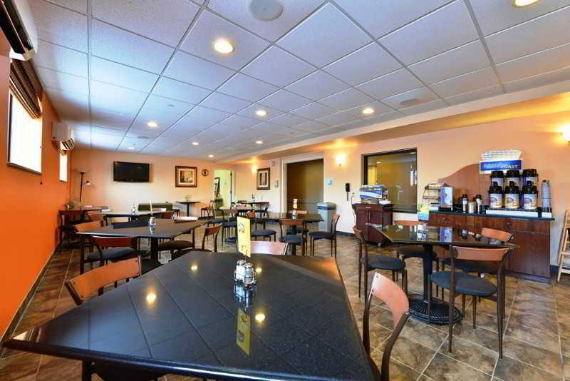 Holiday Inn Express Staten Island West, An Ihg Hotel New York Exteriör bild