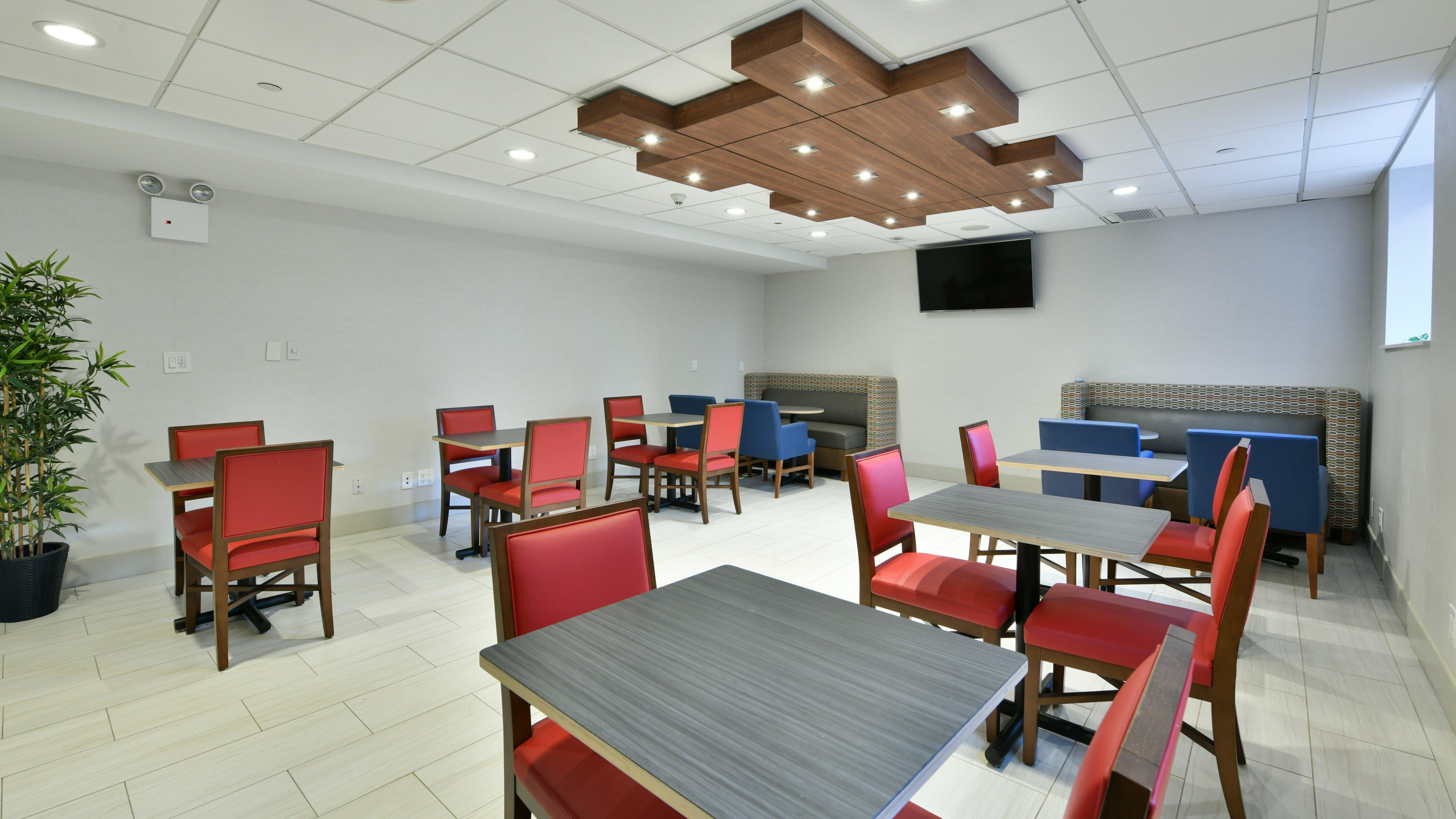 Holiday Inn Express Staten Island West, An Ihg Hotel New York Exteriör bild
