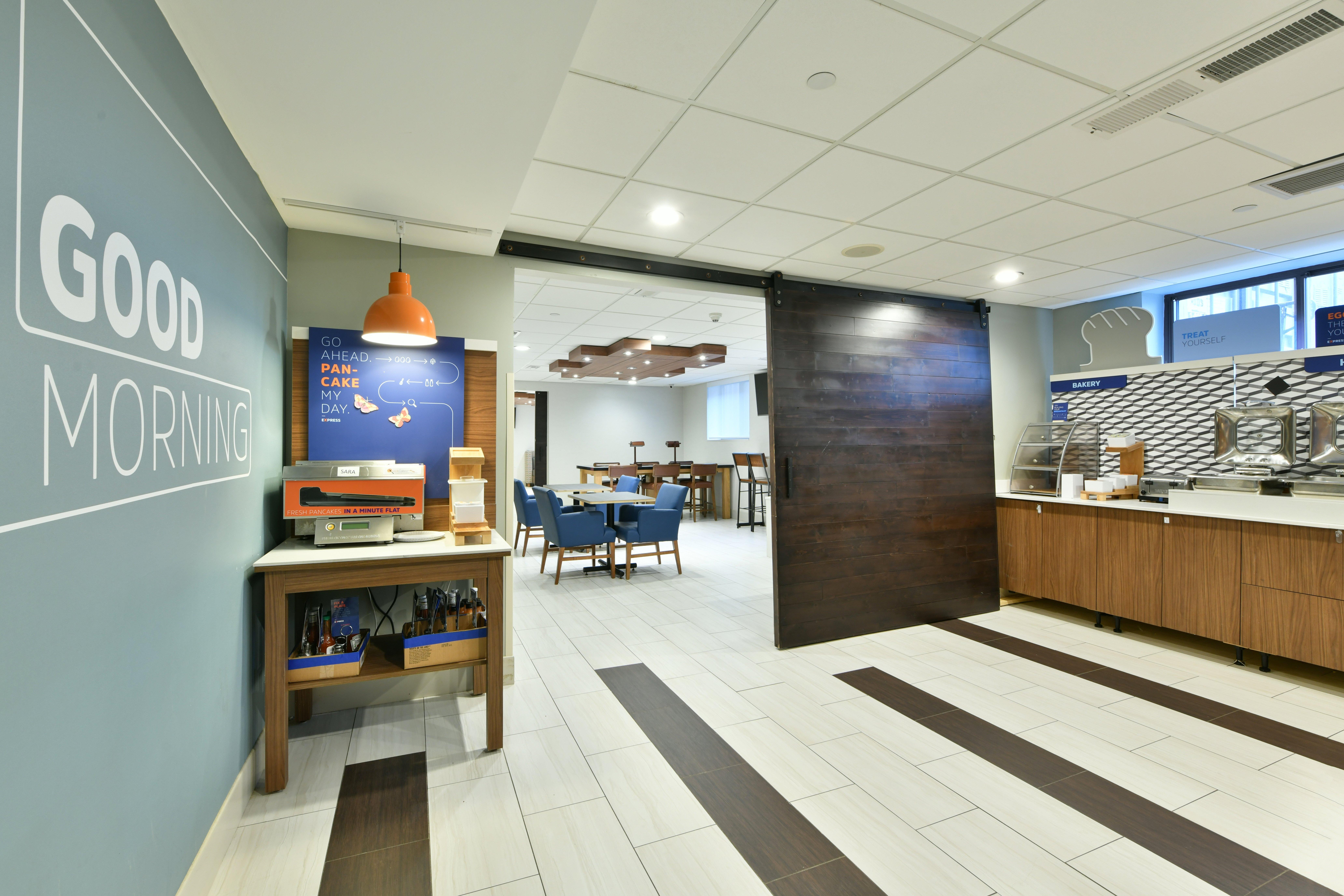 Holiday Inn Express Staten Island West, An Ihg Hotel New York Exteriör bild