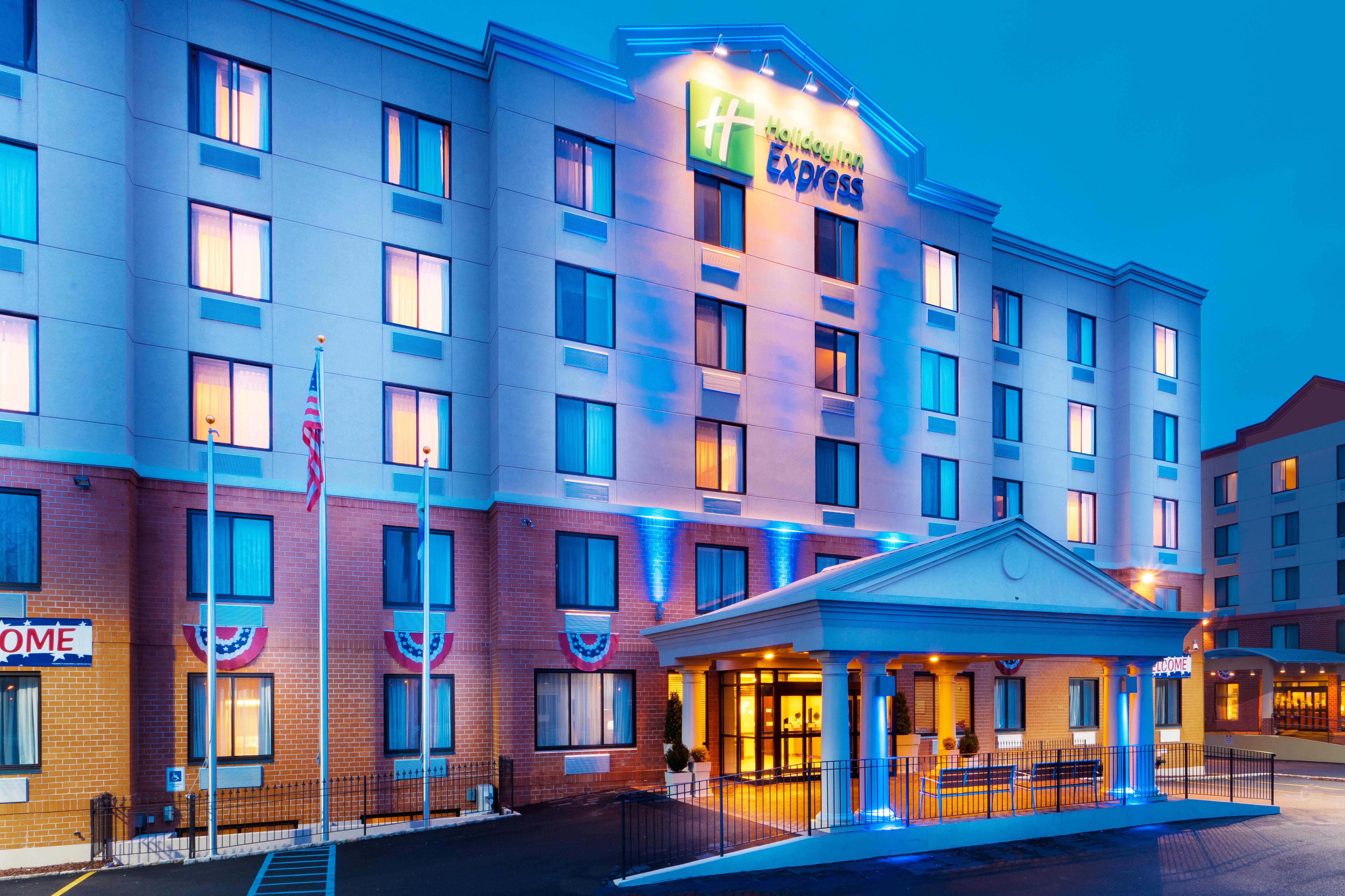 Holiday Inn Express Staten Island West, An Ihg Hotel New York Exteriör bild
